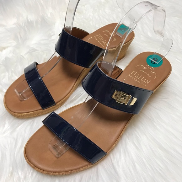 Italian Shoemakers Shoes - NEW Italian Shoemakers Patent Leather Sandals 8